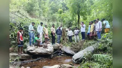 खरसावां थाना परिसर में विदाई सह स्वागत समारोह का हुआ आयोजन